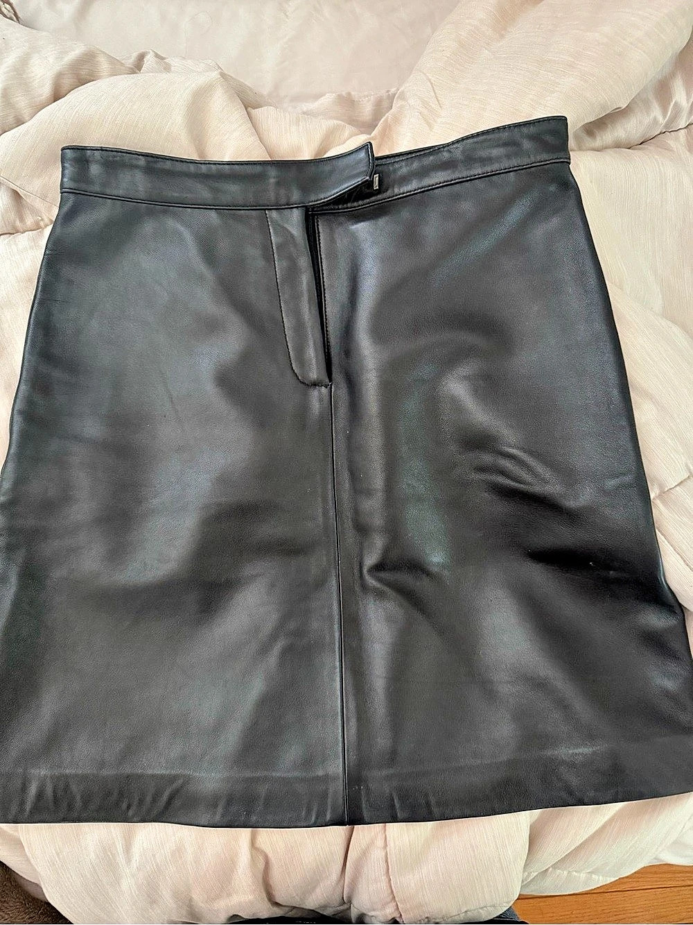 Tommy Hilfiger for Bloomingdale's Black Leather Mini Skirt Leather Mini Skirt